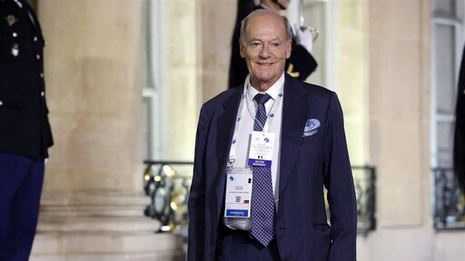 Spiritueel leider en jetsetter Aga Khan (88) overleden