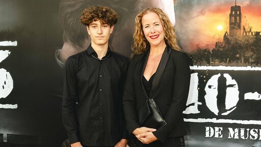 Ook Maike Boerdam en Joshua Albano in The Passion