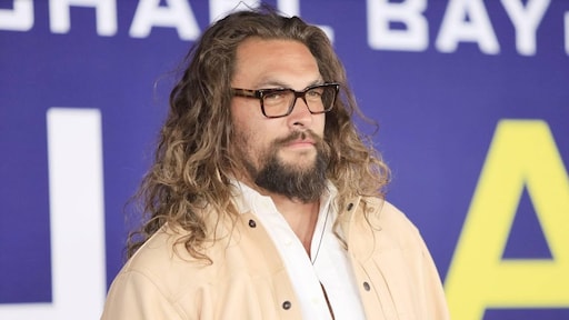 Jason Momoa ontkent geruchten over daten met Kate Beckinsale