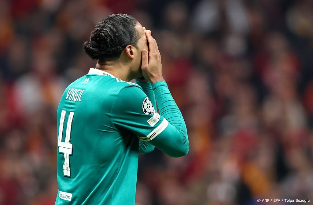 Van Dijk zegt sorry tegen fans Liverpool na nederlaag tegen City