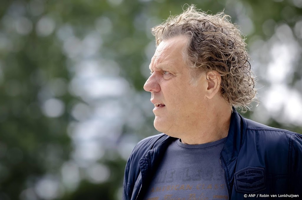 Kees van der Spek roept op niet naar Amerika te reizen