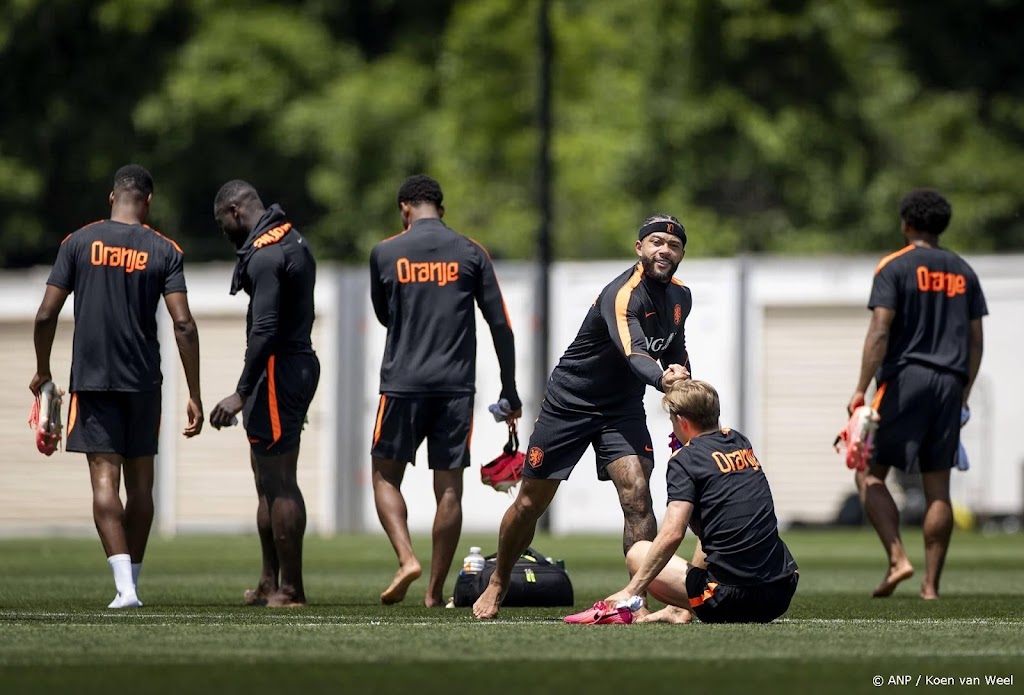 Oranje traint in Amerikaanse hitte