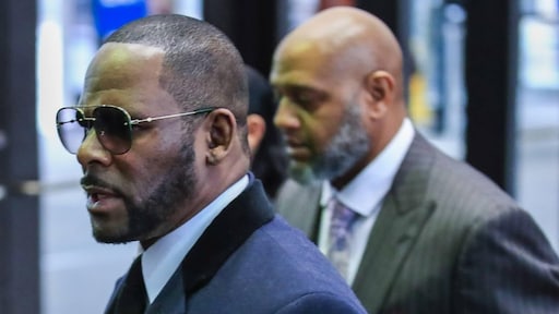 R. Kelly niet meer onder bewaking voor zelfmoordpreventie
