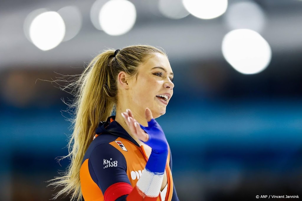 Week na verkeersongeluk wint Jutta Leerdam opnieuw de 1000 meter
