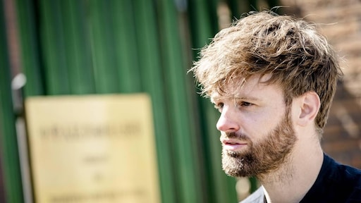 Tim Hofman zou vaker een rok willen dragen