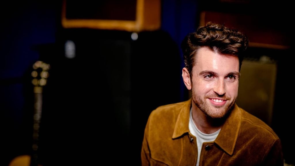 Duncan Laurence onderweg naar Tel Aviv