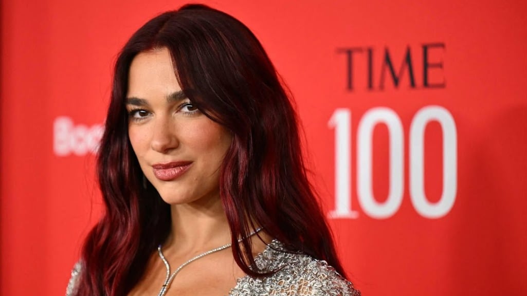 Dua Lipa kroont zich tot rijkste Britse beroemdheid tot en met 30 jaar