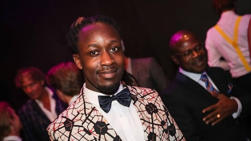 Akwasi denkt na over aangifte na bedreigingen