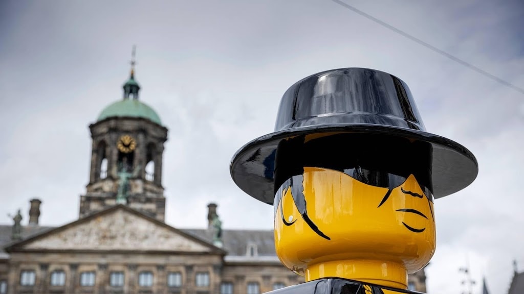 Rachel Hazes wil nieuw 'hufterproof' beeld van André op Dam