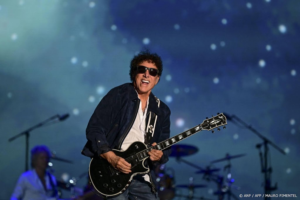 Journey kondigt met Final Frontier Tour afscheidstournee aan