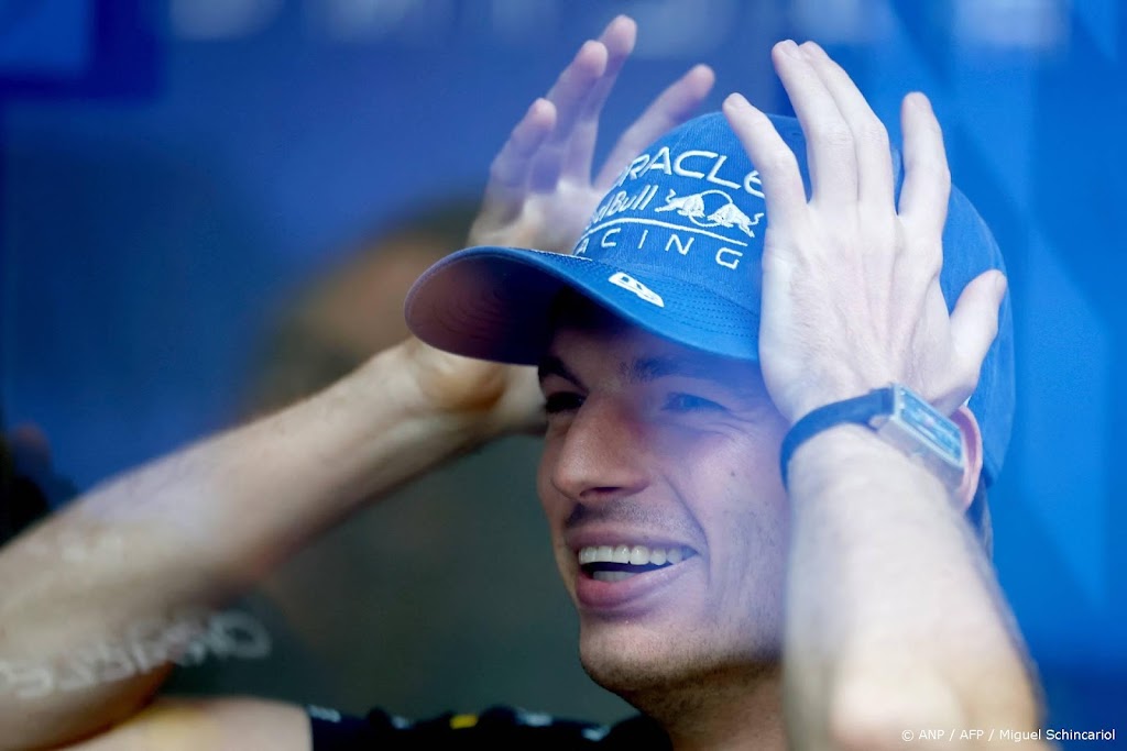 Verstappen heeft geluk nodig in titelstrijd: 'Voor mij is er geen druk'
