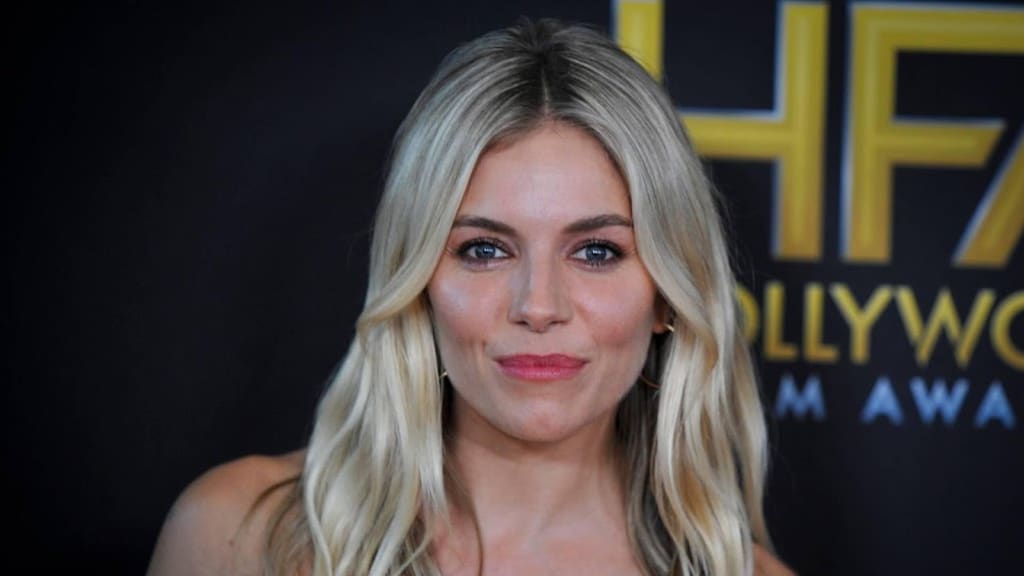 Sienna Miller leed aan geheugenverlies na vreemdgaan Jude Law