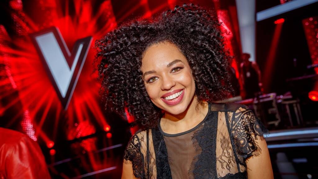 Tjindjara van The Voice in verwachting