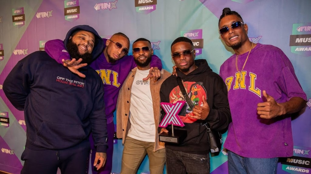 'Melvin van Broederliefde opgepakt na geweld bij FunX Awards'