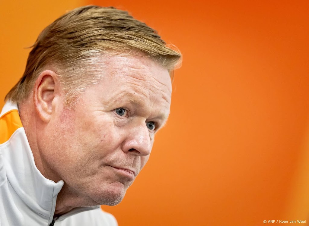 Koeman vindt het lastig om ver weg van zijn zieke vrouw te z