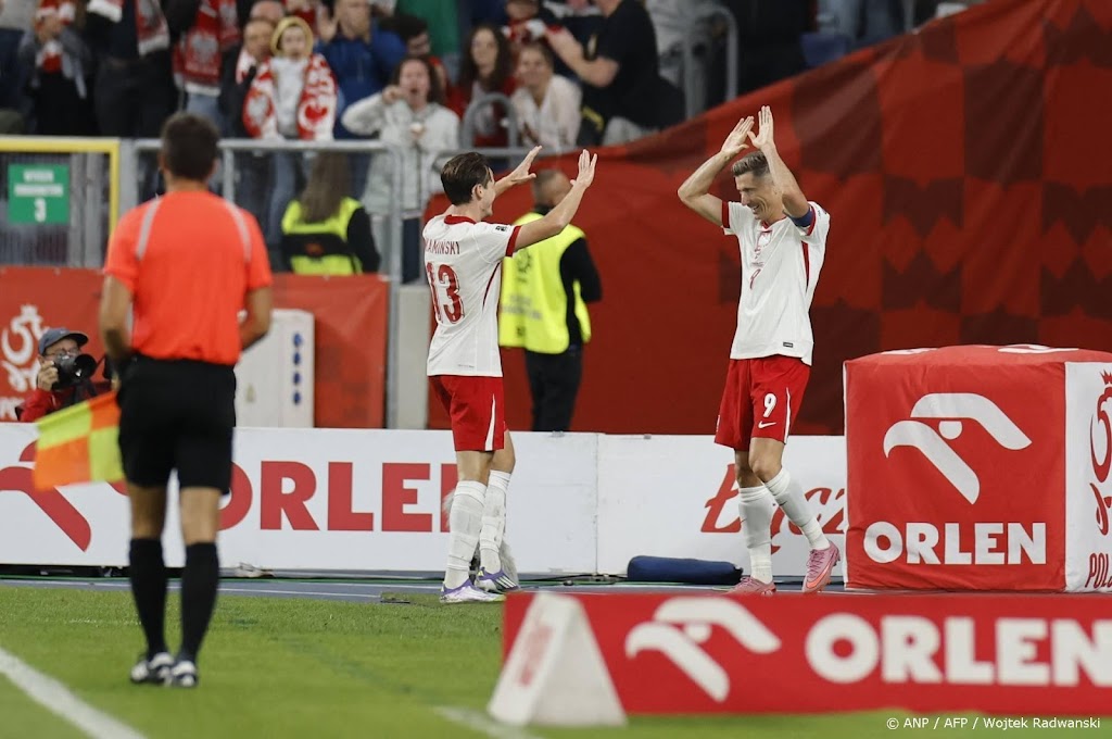 Polen dankzij zege op Finland in spoor van Oranje