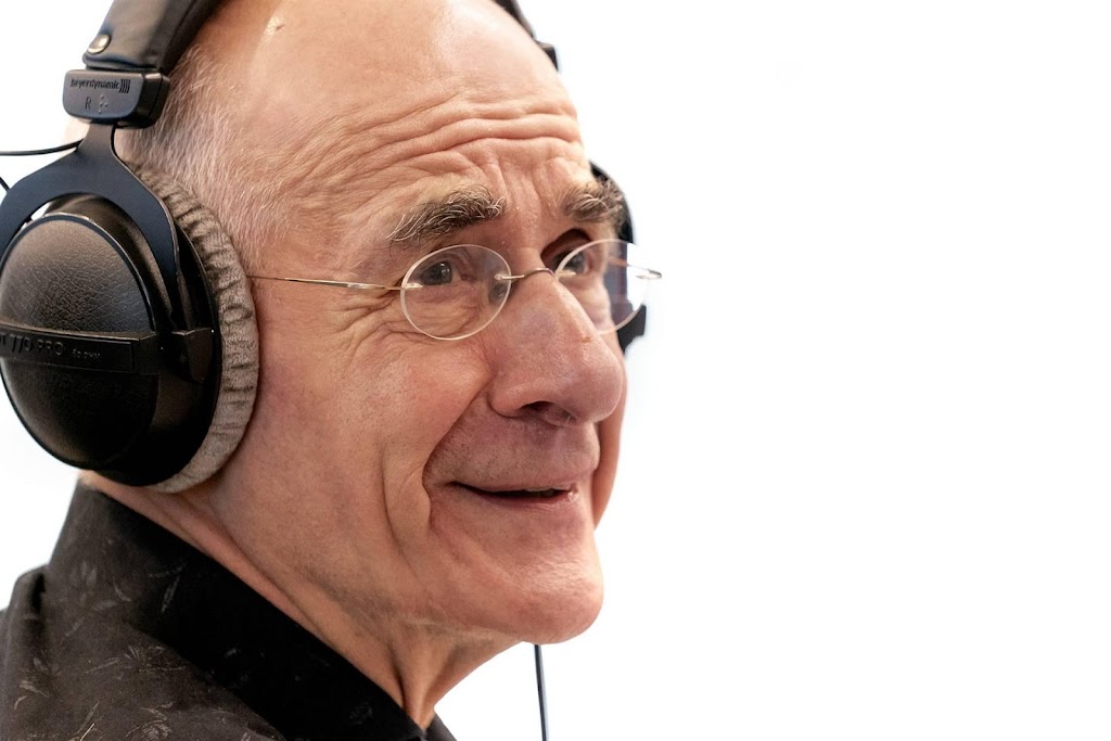 Radio-icoon Frits Spits gaat na 52 jaar radiomaken met pensioen: 'Dankbaar'