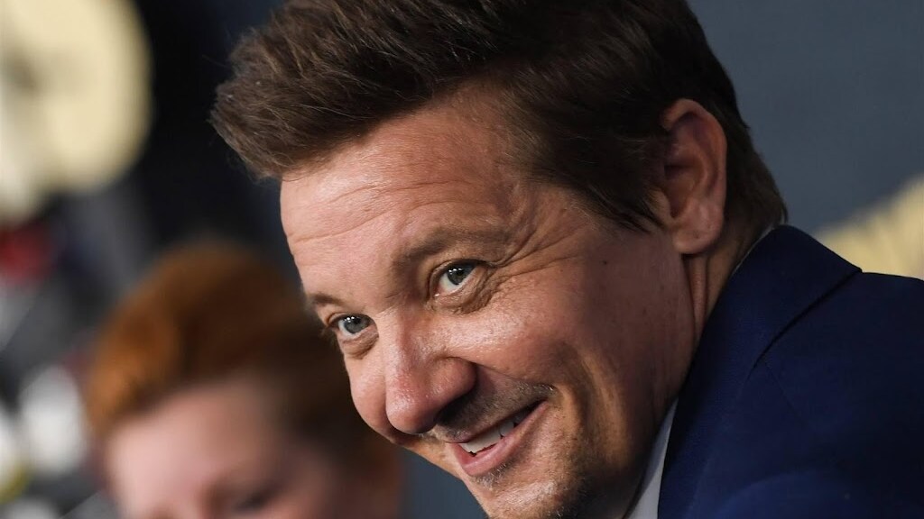 Jeremy Renner staat anders in leven na ongeluk met sneeuwschuiver