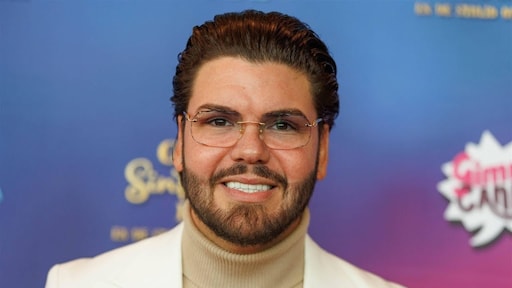 Roy Donders open over seksualiteit in nieuwe biografie