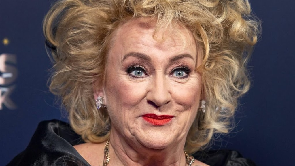 Karin Bloemen voor tweede keer oma geworden: 'Wat zijn we trots!'