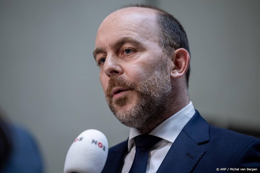 D66 vraagt minister om 'proactief' optreden tegen rapper Ye