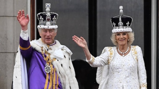 Charles en Camilla duiken op in American Idol