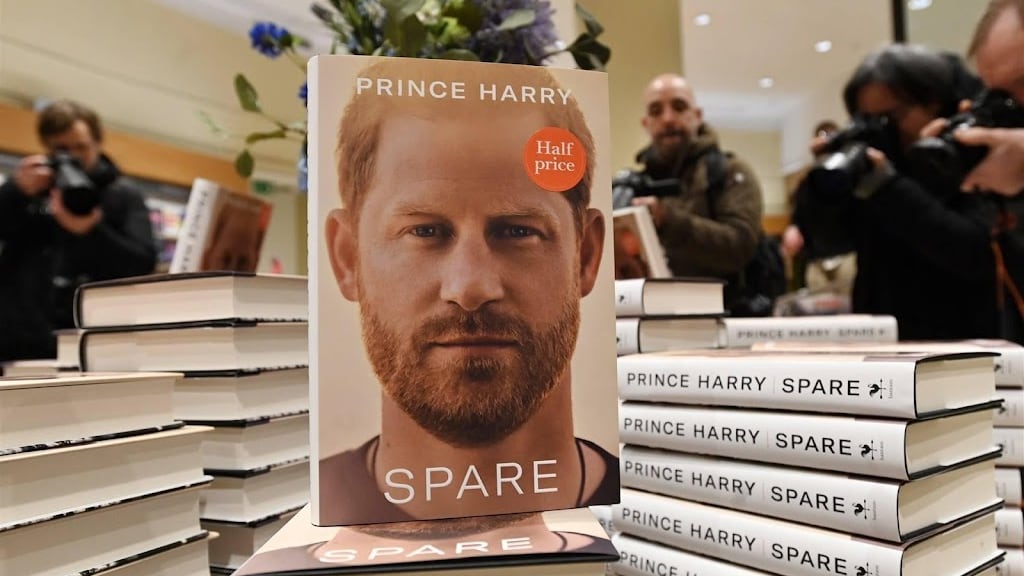 Ook ghostwriter prins Harry 'lastiggevallen' door Britse media