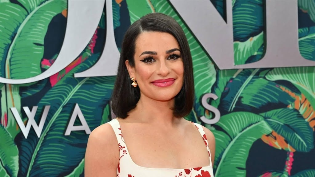 Lea Michele ontkracht jarenlange geruchten dat ze niet kan lezen: 'Schreef toespraken'