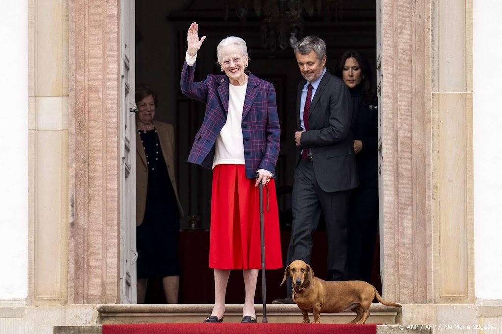 Herstelde koningin Margrethe hervat werkzaamheden