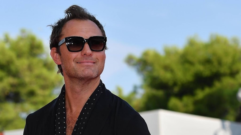 Jude Law in onderhandeling over rol Captain Hook