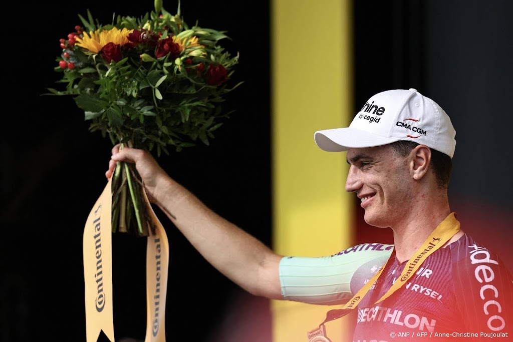 Kooij vindt ritzege Tour 'extra mooi' na moeilijke voorbereiding
