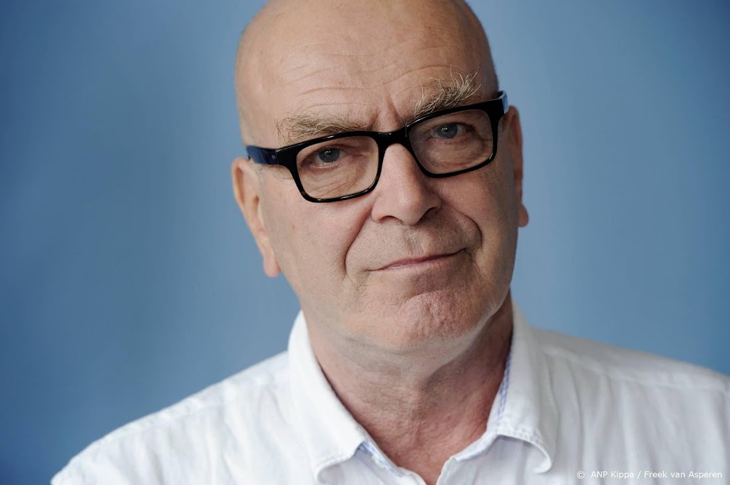 Filmproducent Burny Bos ernstig ziek: 'Wordt niet meer beter' | RTL