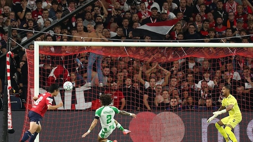 Ueda en Parrott scoren in Champions League bij LOSC - Real Betis