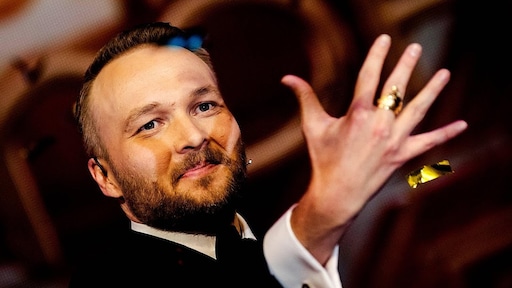 Zondag met Lubach wint derde keer op rij Lovie Award