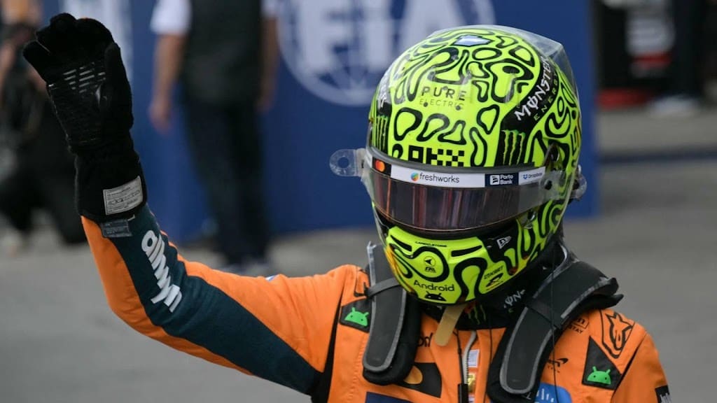 Norris verovert pole in GP van São Paulo, Verstappen zestiende