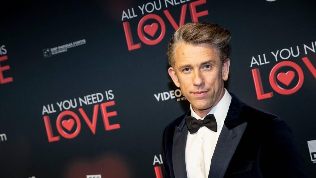 Thijs Römer en Waldemar Torenstra samen op het toneel