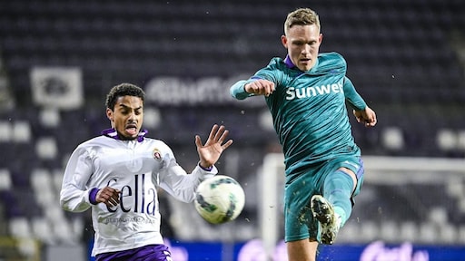 Kuijt verliest met Beerschot in de kwartfinales van de beker tegen Anderlecht