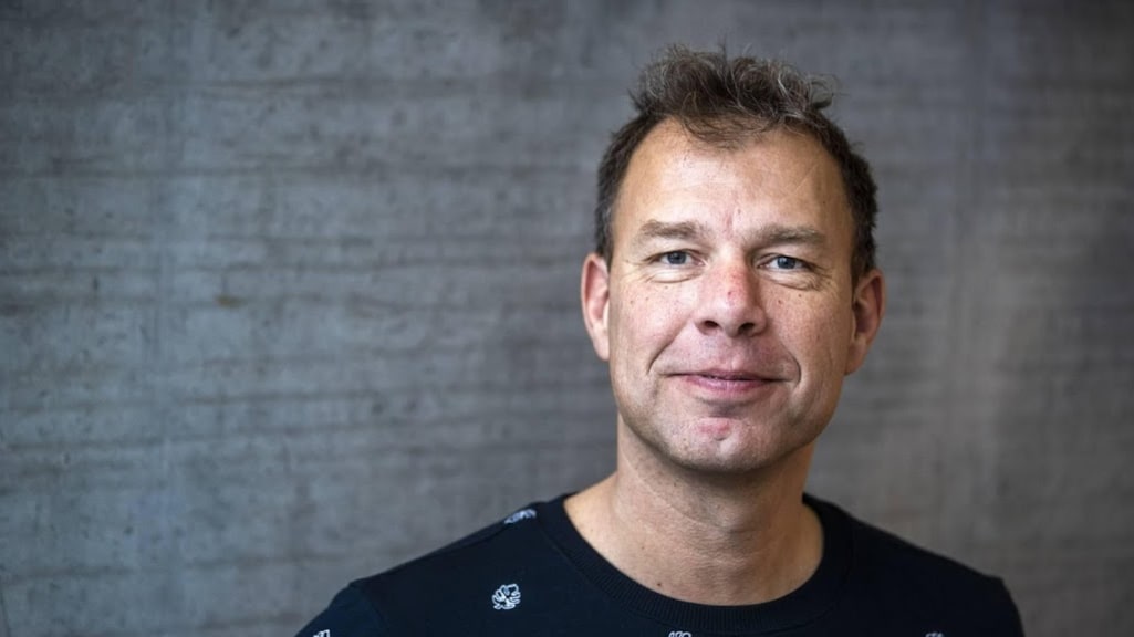 Nieuwslezer Henk Blok weer te horen in radioshow Gerard Ekdom