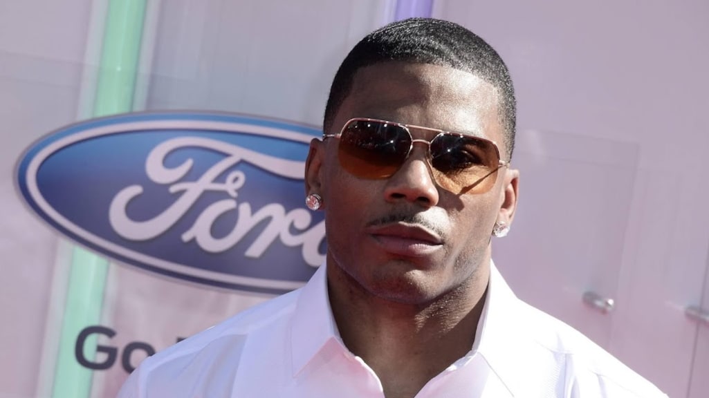 Rapper Nelly biedt excuses aan na uitlekken privé videobeelden