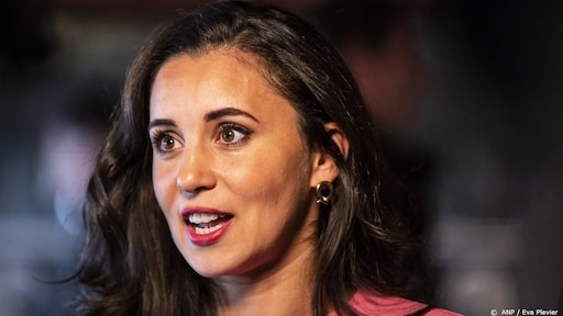 Karsu deelt emotioneel bericht: nog meer familieleden overleden door aardbevingen