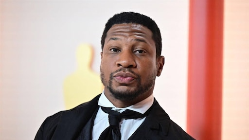 Jonathan Majors door nog twee exen beschuldigd van mishandeling