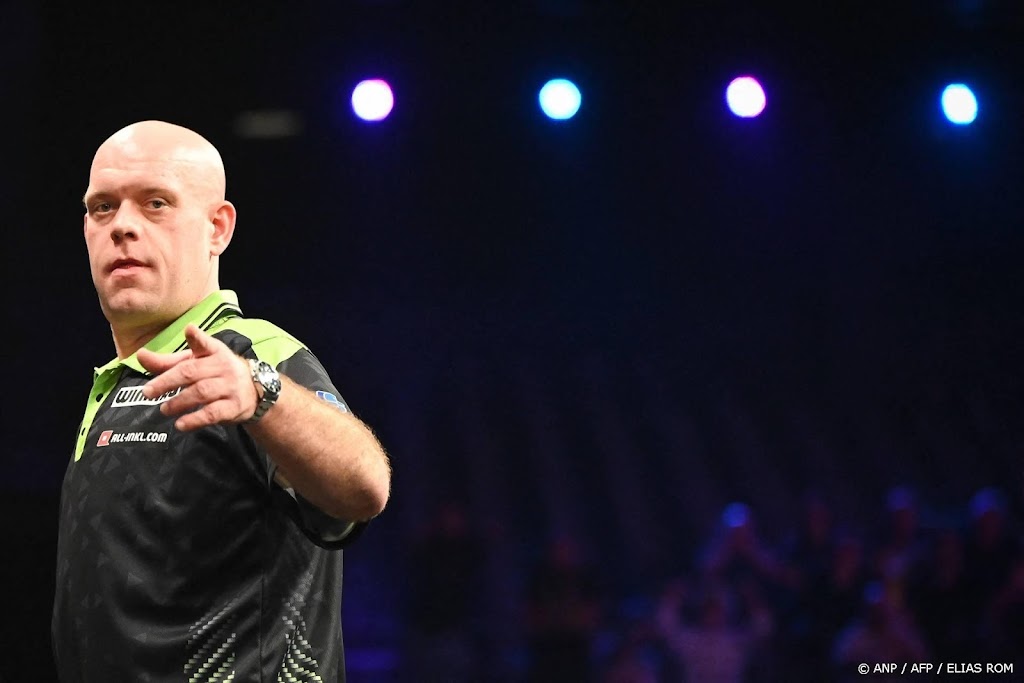 Van Gerwen klopt Bunting na achterstand en bereikt finale