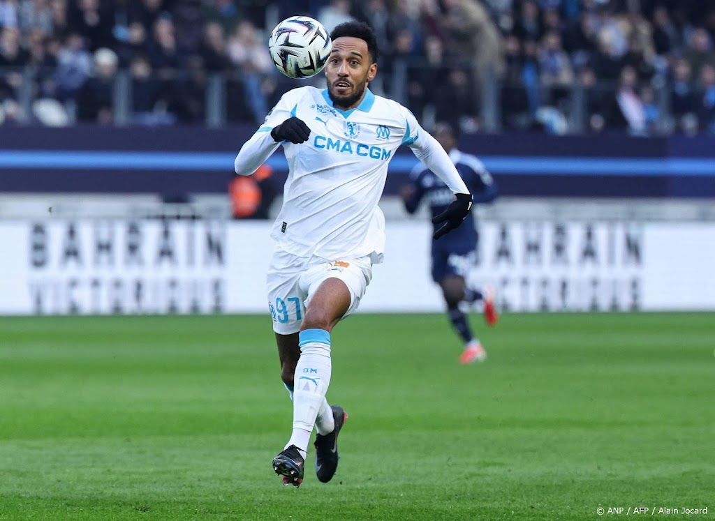Marseille straft spits Aubameyang na incident met brandblusser