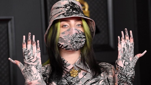 Billie Eilish maakt beter album door therapie