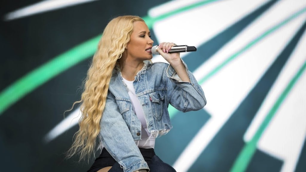 Iggy Azalea neemt woorden terug en gaat weer muziek maken