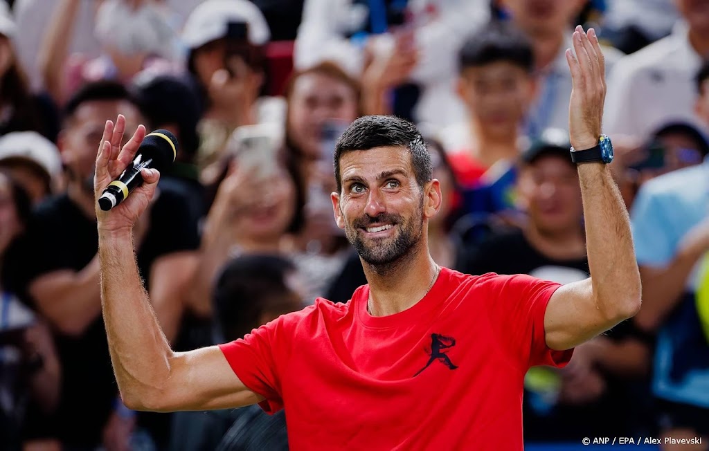 Tennisser Djokovic ten koste van Bergs naar halve finale Shanghai