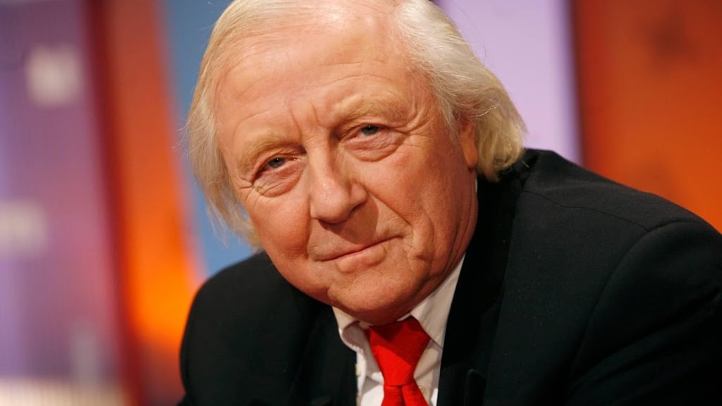 Sesamstraats 'Meneer' Aart Staartjes in ziekenhuis na aanrijding