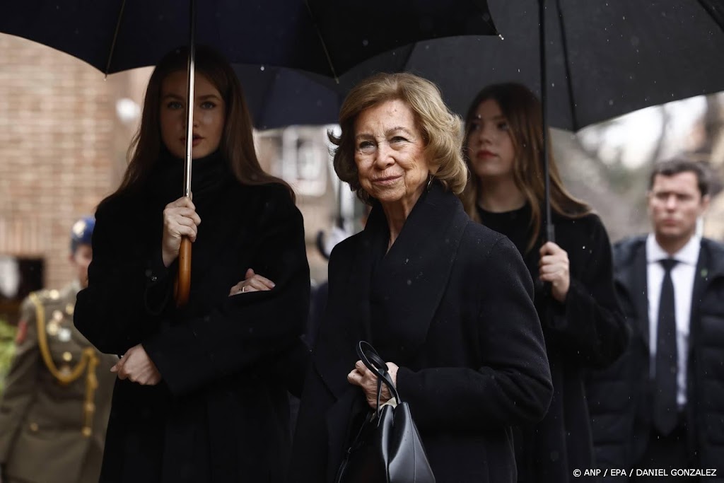 Sofia bezoekt na overlijden van zus Irene weer voedselbank