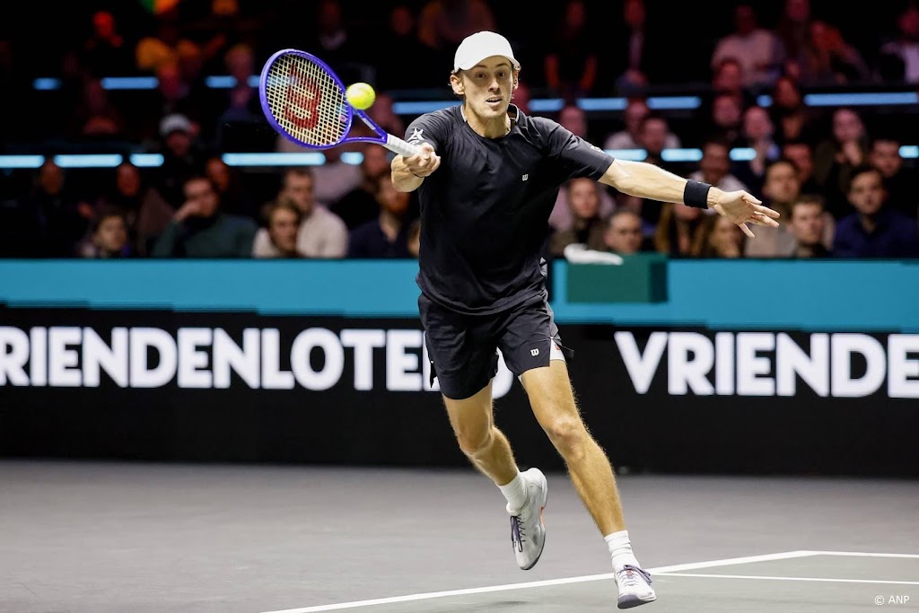 Als eerste geplaatste tennisser De Minaur door in Rotterdam
