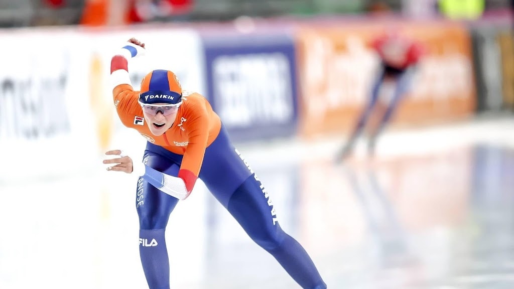Schaatsers bij wereldbekerfinale in actie voor Giro555